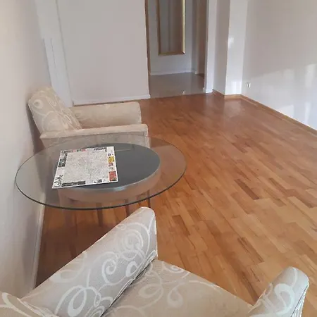 Lv Rooms&apartments Am Lützowplatz * Berlin