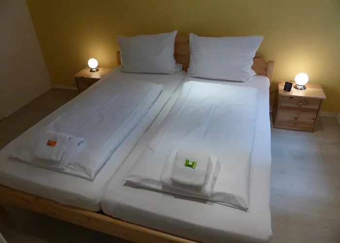 Lv & Am Luetzowplatz