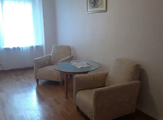 Lv & Am Luetzowplatz 柏林