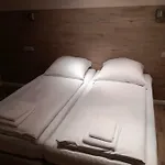 Apartamento Lv & Am Luetzowplatz Berlim