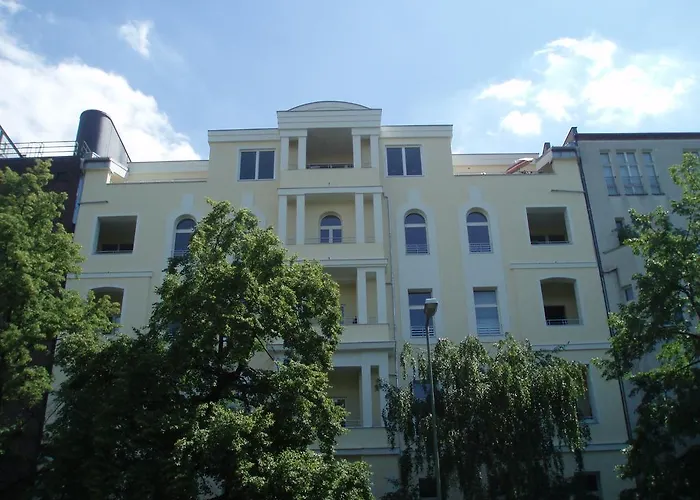 Lv Rooms&apartments Am Lützowplatz * Berlin