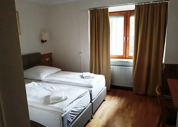 Lv Rooms&apartments Am Lützowplatz Apartment *